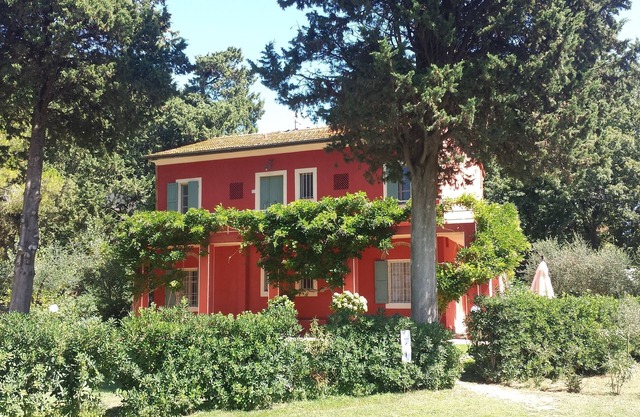 TENUTA LA VALLE - 16 POSTI IN TOSCANA