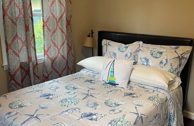 Terrific 3 Bedroom Home in Moultrie- Newly nRemodeled