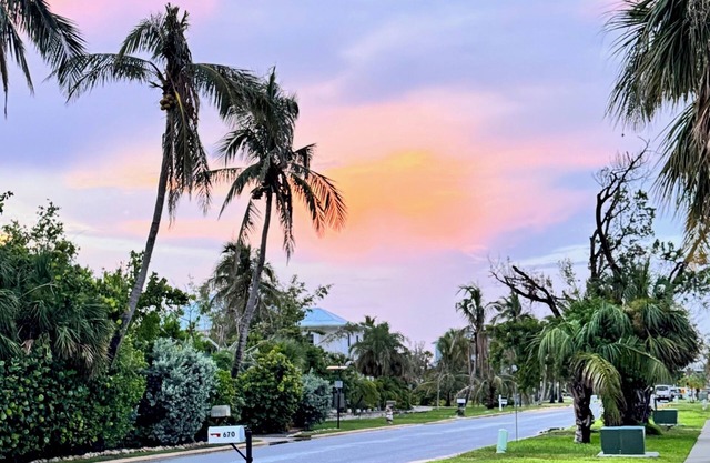 Terrific Island Village Hideaway