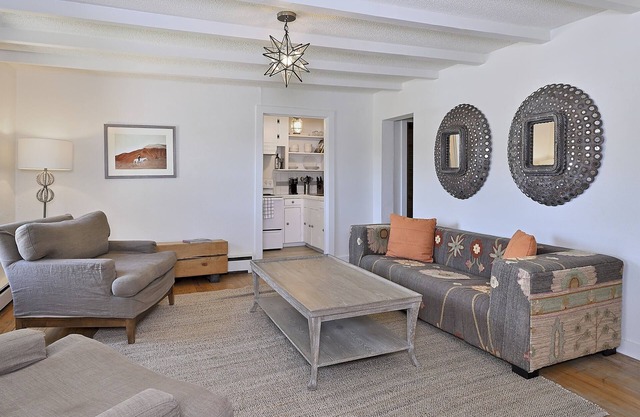 Tesuque Outpost |Casita F | Best views in Santa Fe