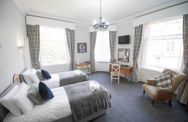 Teviotside Travel Inn - Hawick - Room 1 - double/twin