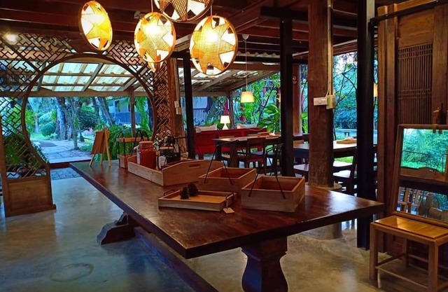 Tharaburi Resort Sukhothai