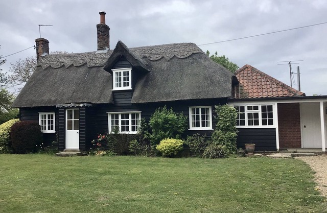 Thatched Cottage in the countryside