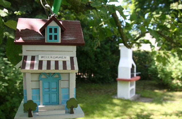 Thatched-roof vacation home near Ostseebad Kühlungsborn - Thatched-roof chestnut house (52m²,