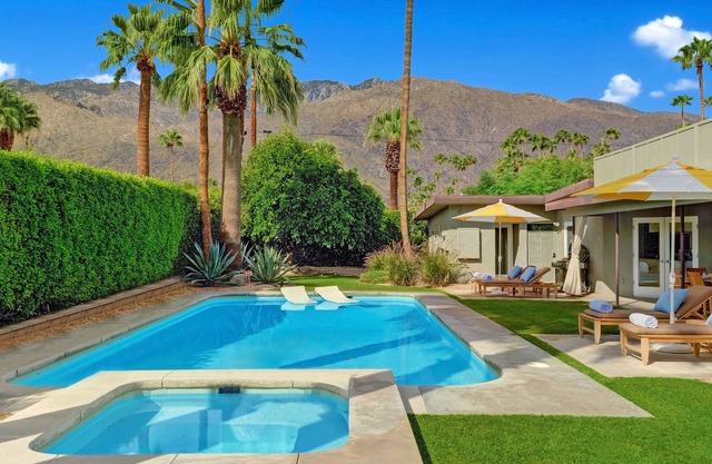 The Agave - Modern Home in Deewpwell