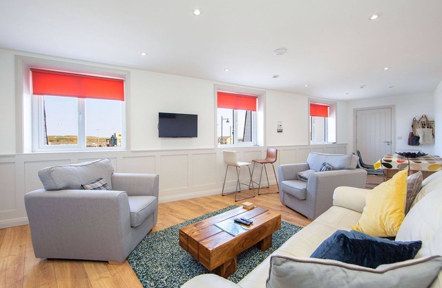 The Anchor Apartments 2A