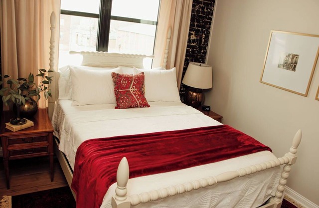 The Ashton is a 1 bed/1 bath open concept apartment.