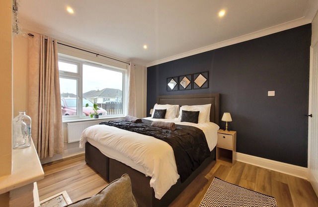 The Avenue – Charming 2-Bedroom Bungalow with Garden in Clacton