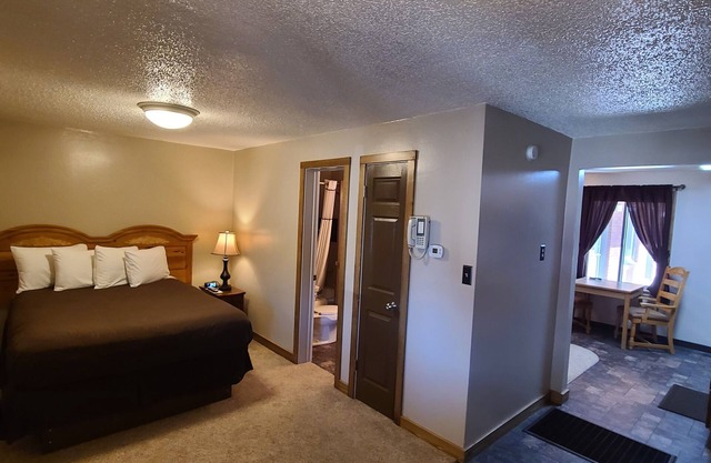 The B&B Motel
