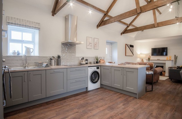 The Barn At Kiln Park - 2 Bed Cottage - Narberth