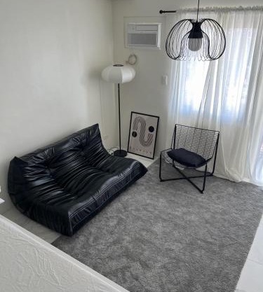The Bauhouse Studio with Balcony near Eastwood