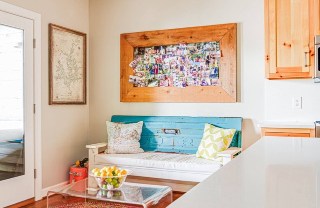 The best of both worlds! Lake Martin home minutes from Jordan-Hare stadium.