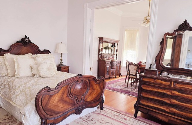 THE Best Place To Stay In Winters Luxury Elegance Near Downtown Discover Winters