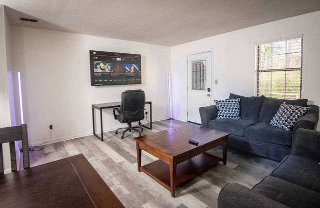 The Birmingham Getaway in a Quiet Area