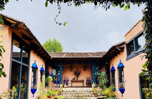 The "Blue House" has spacious and comfortable spaces for you to enjoy