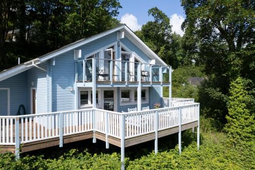 The Bluebell - Luxury Lodge with Hot Tub