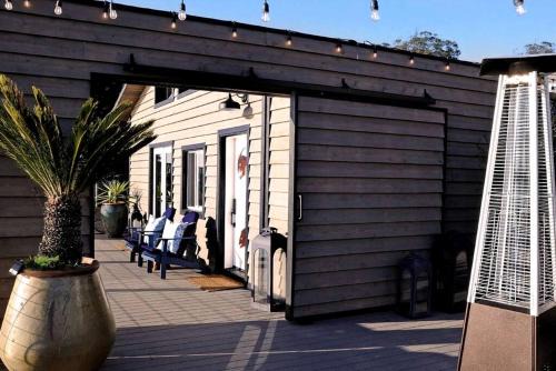 The Boathouse Cottage, Waterfront Morro Bay, CA