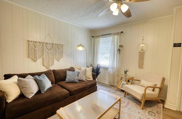 The Bohemian 1/2 Mi from Covington Square