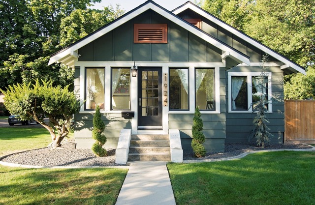 The Boone - Steps to Caldwell's College of Idaho