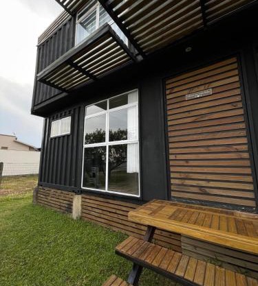 The Box Container House casa oceano