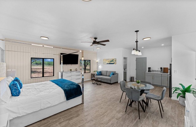 The Cabin at Sahuarita Village