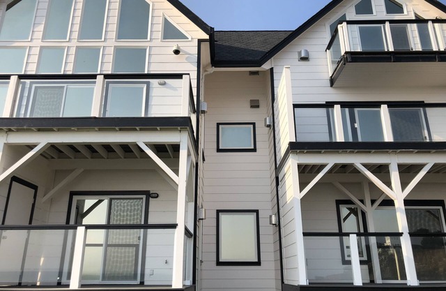 The Castle Inn of the Lost Coast