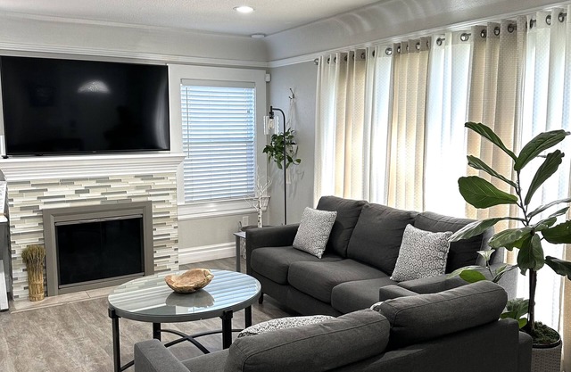 The Charming Home Nearby UCU, San Jose Downtown, Airport, SAP