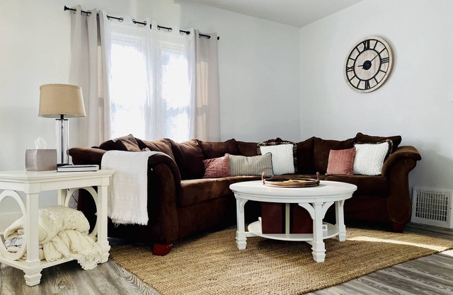 The Chic Shack | Centrally Located 2BR/1BA Home