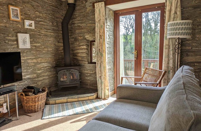 The Coach House - Secluded Cottage - Cardigan Bay - Sleeps 2