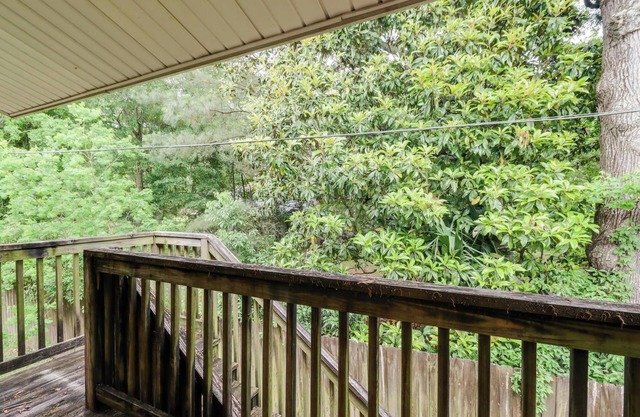 The Colonial Cove: Your Relaxing Gulfside Getaway