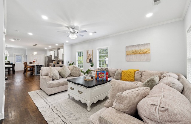 The Content Creator's Hideaway!