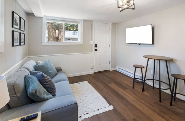 The Cordial Invite | Garden View Stay