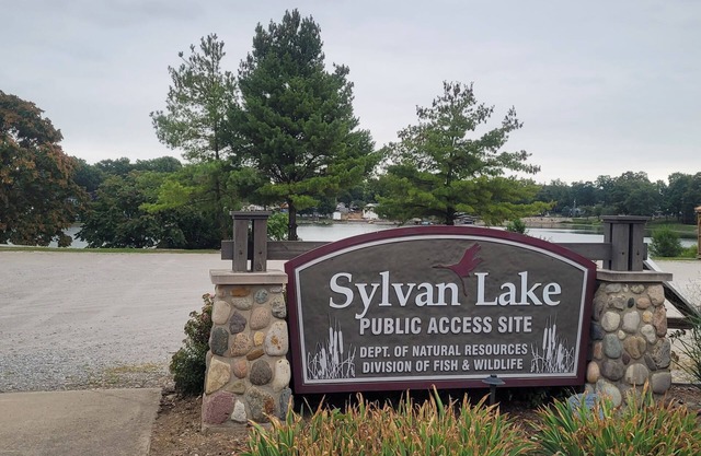 The cottage at Lake Sylvan
