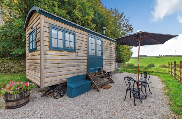 The Dalesbred Hut - UK40150