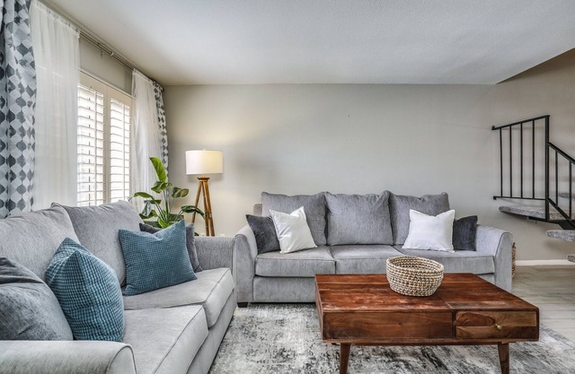 The Diamond at Deep Canyon