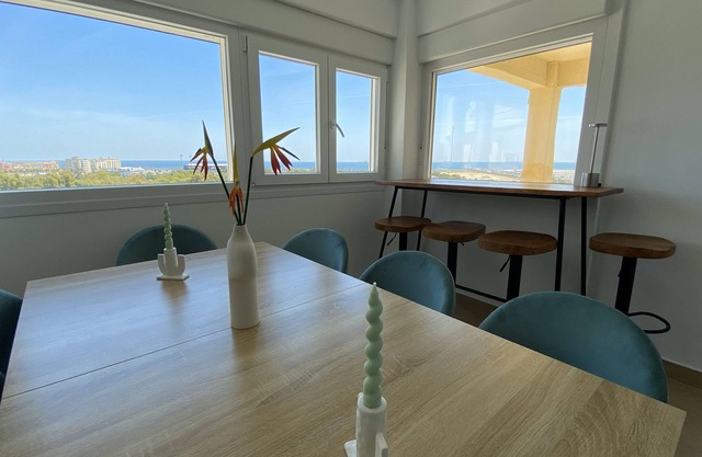 THE ROCK VIEWS APARTMENTS 2 one minute walk from the border with Gibraltar.