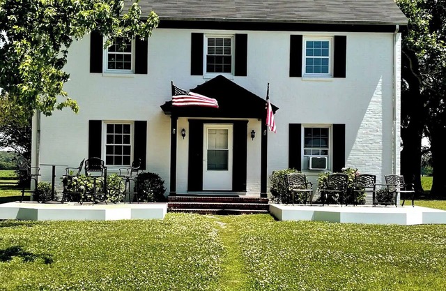 The Farm House at Hunting Creek