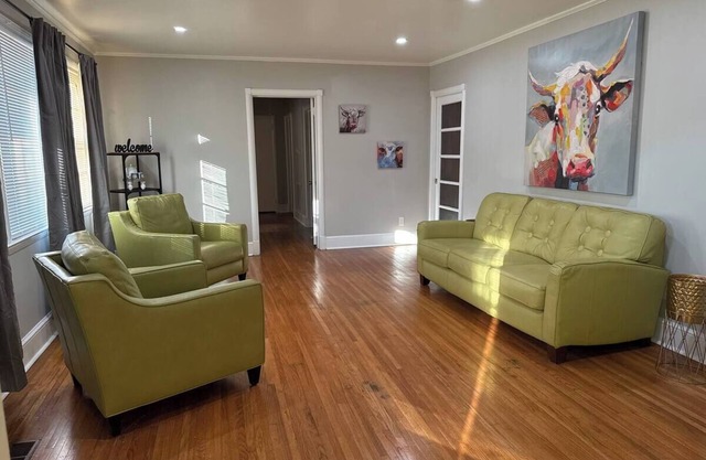 The Farm House on Adams