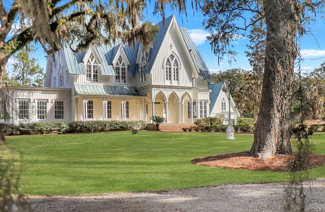 The Farm's Estate at Rose Hill