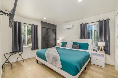 The Flats- Executive Suite-Downtown CDA