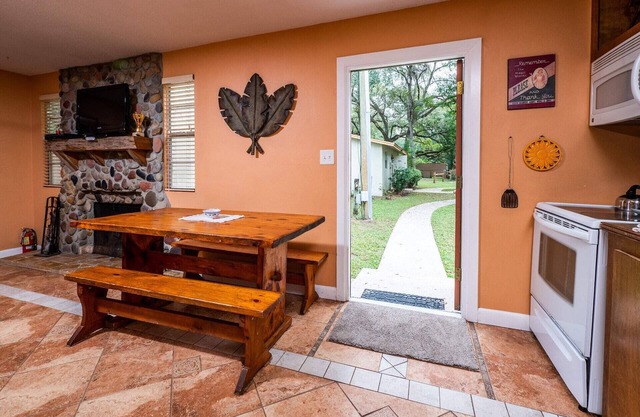 The Florida Palm - #10