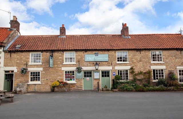 The Fox and Hounds Country Inn