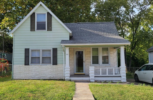 The Frog Prince Cottage- Pet Friendly