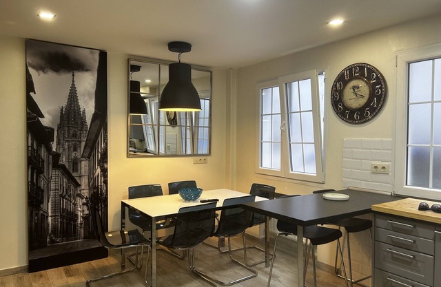 The Gascona shelter. In the city center, ideal for families.