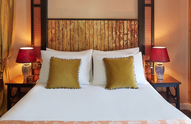 The George and Heart House