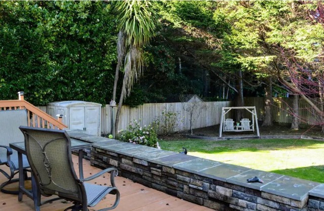 The Getaway House* Close to Town& Family Friendly*