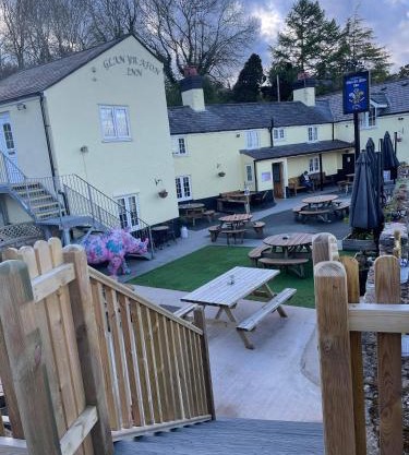The Glan Yr Afon Inn