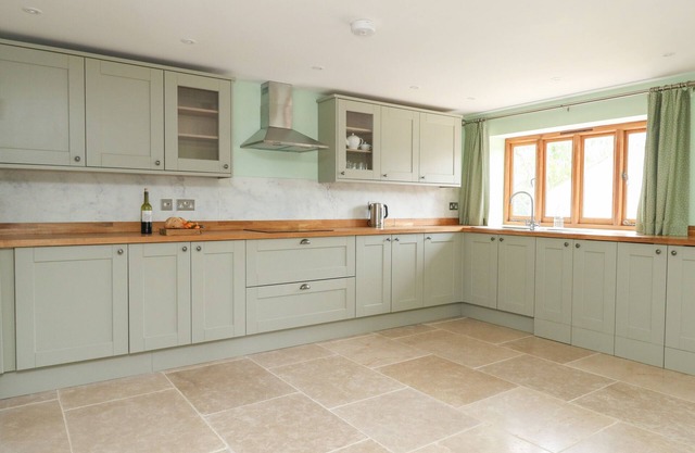 The Granary, Burton Bradstock