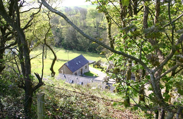 The Granary @ Troedyrhiw Holiday Cottages, Cardigan Bay, West Coast of Wales