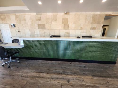 The Grand Inn Peoria